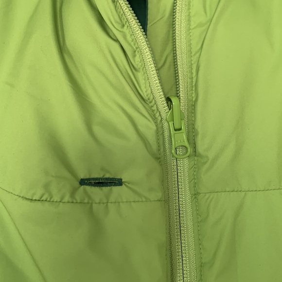 FINAL SALE: COLUMBIA DOWN REVERSIBLE VEST - Picture 7 of 9